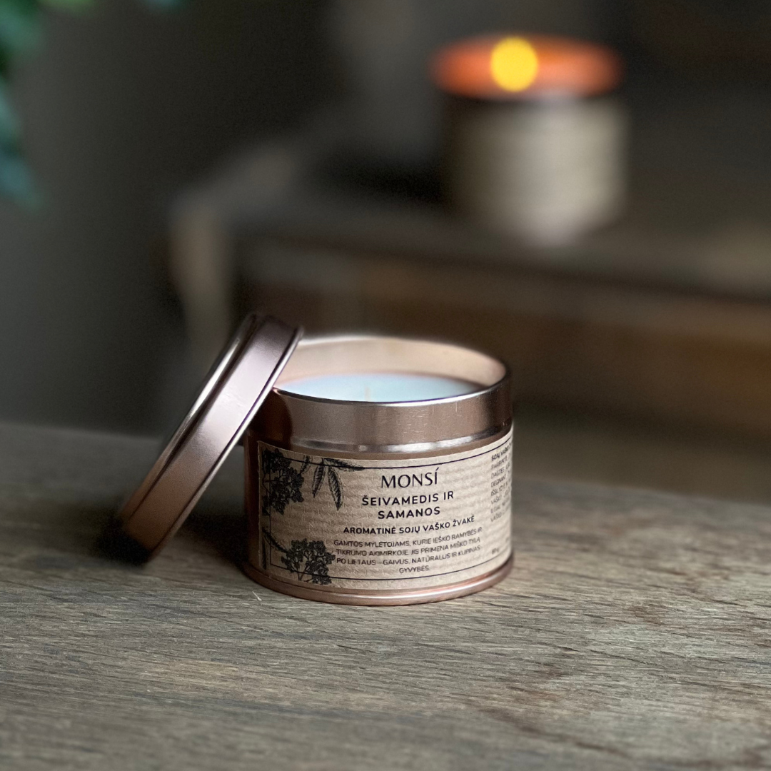 100ml. Aromatinė žvakė Šeivamedis ir samanos