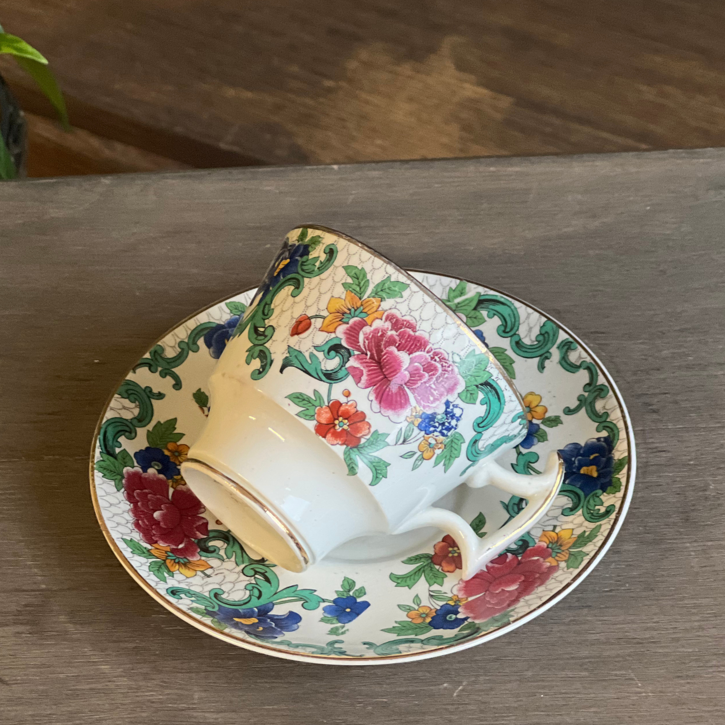 soju-zvake-vintazo-puodelyje-3