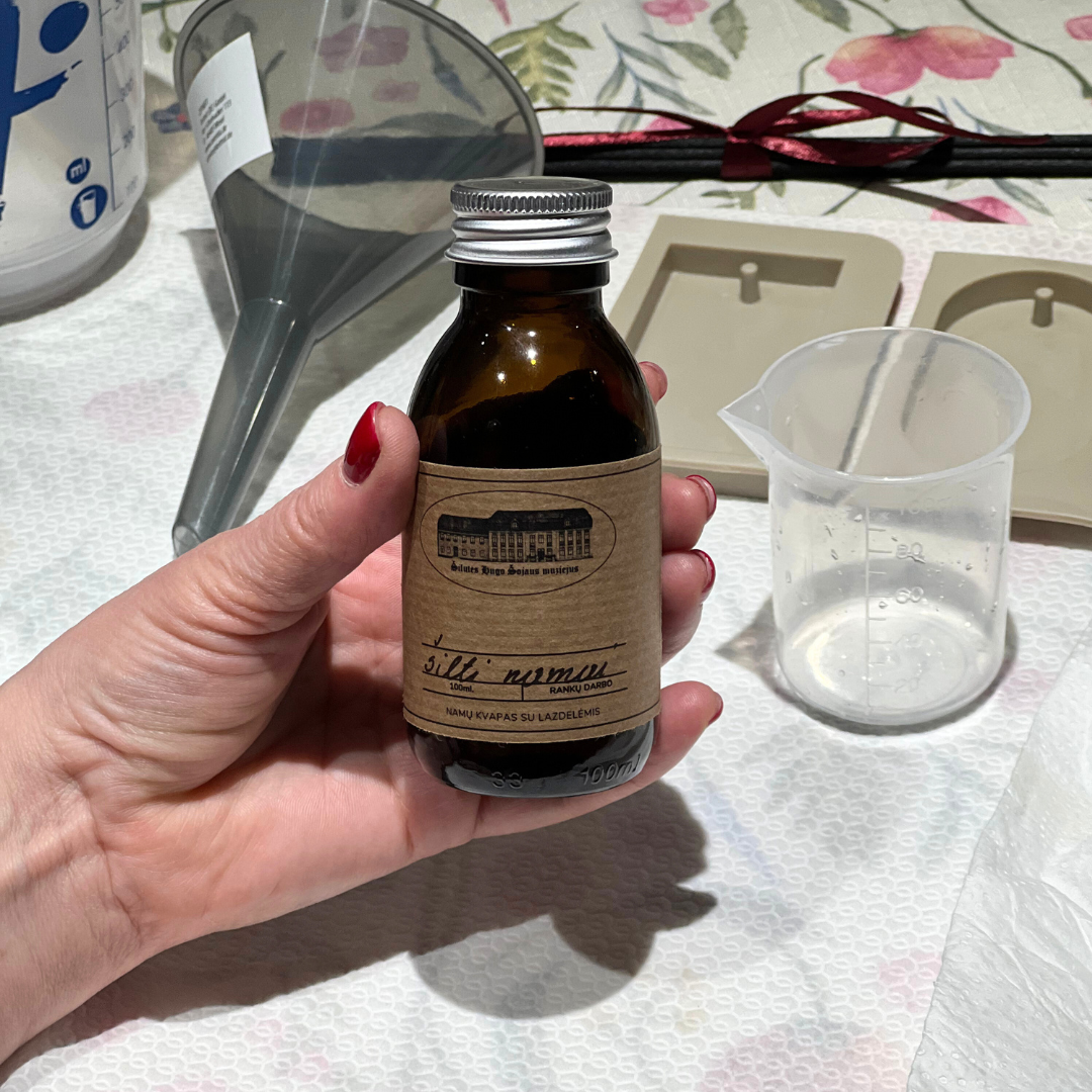 namu-kvapo-su-lazdelem-gamyba-kaune